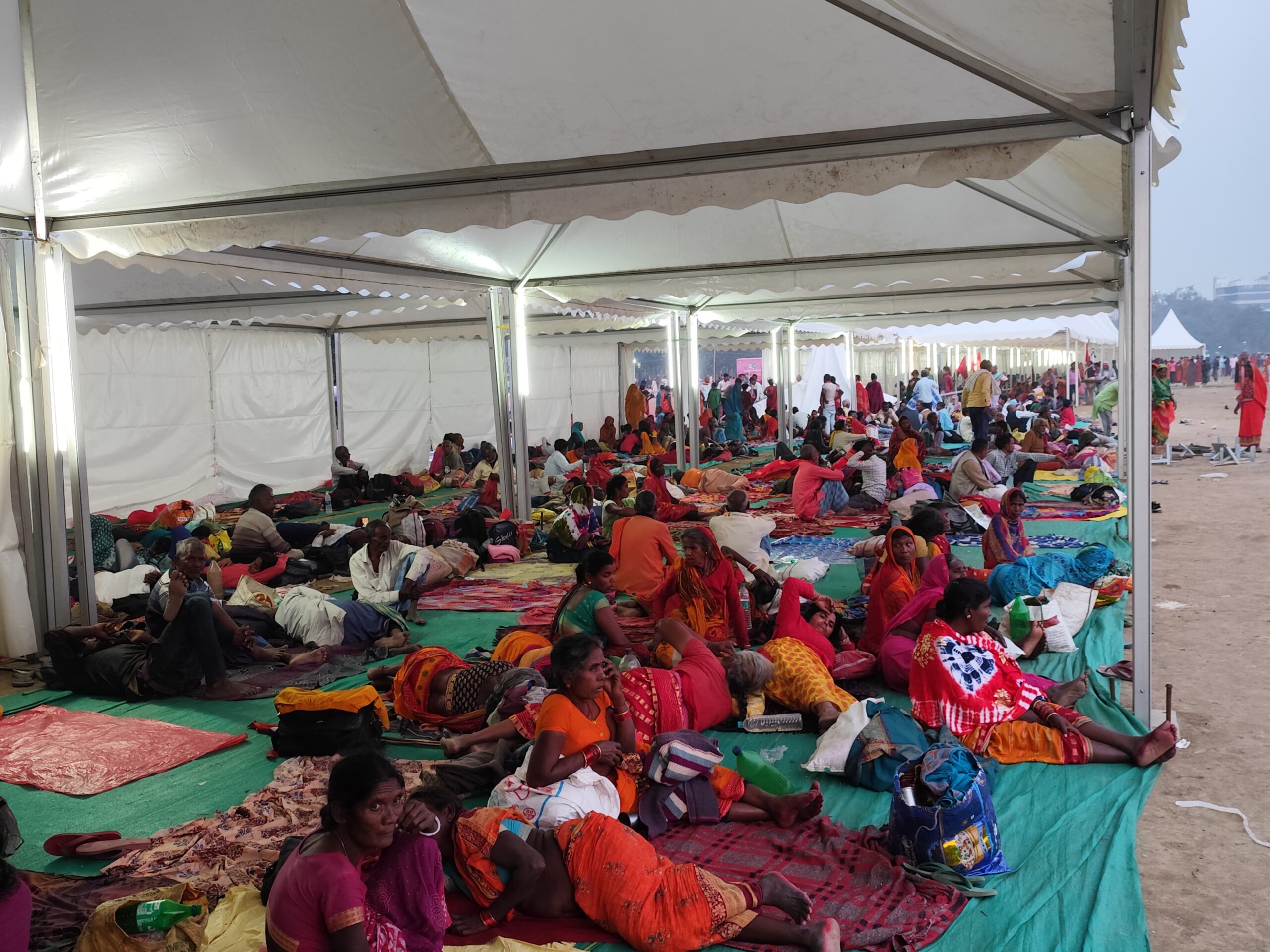 CPI-ML का आज पटना में महाजुटान, दीपंकर भट्टाचार्य सहित पहुंचे सभी बड़े नेता, झंडों-बैनरों से पटा शहर